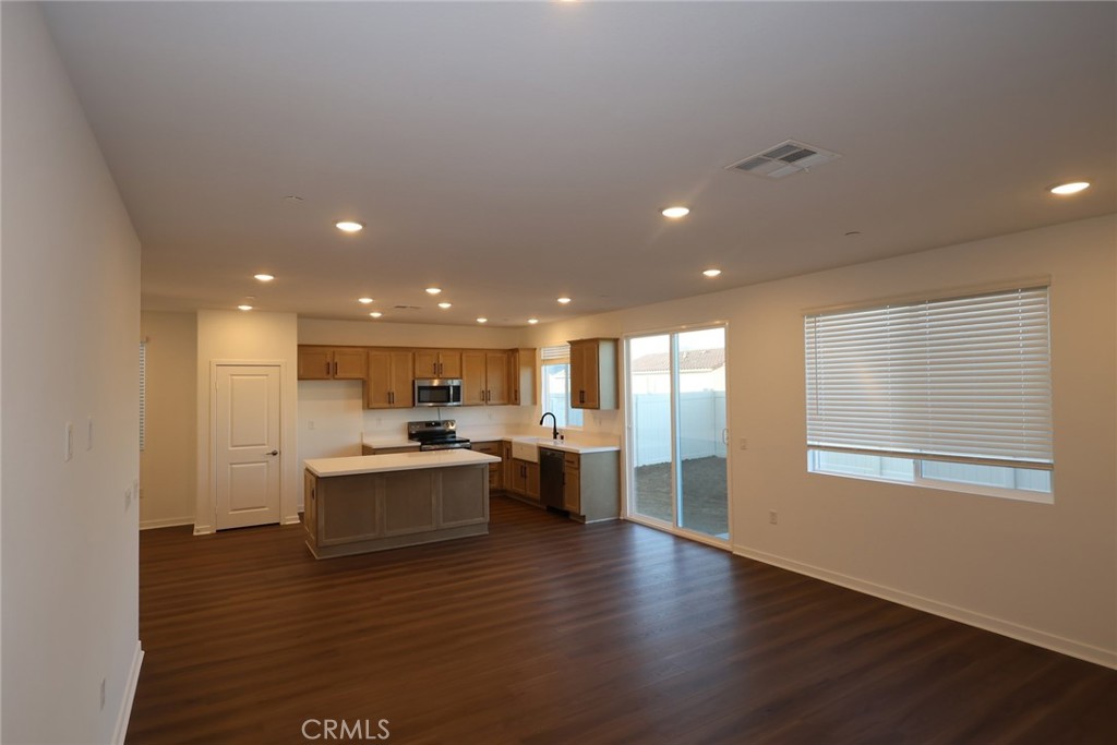 5218 Tamarack Lane Property Photo 6