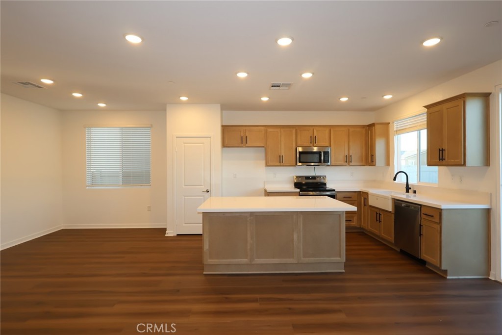5218 Tamarack Lane Property Photo 9