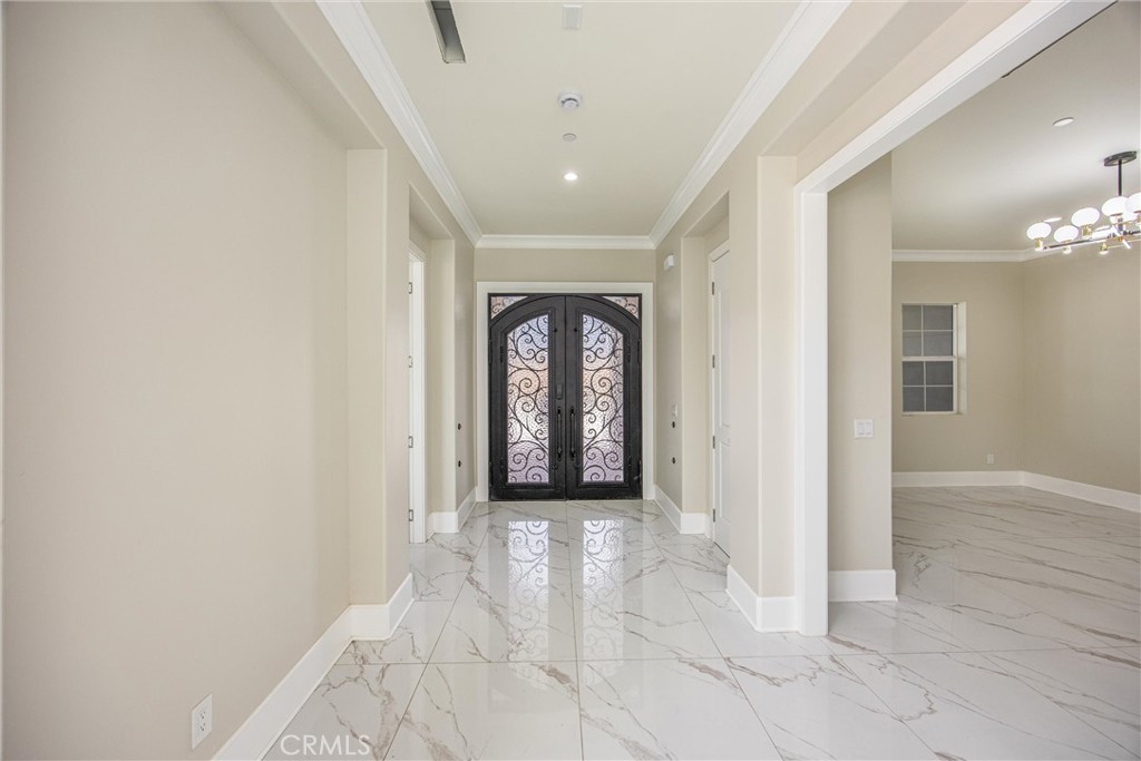 13705 Copley Drive Property Photo 6
