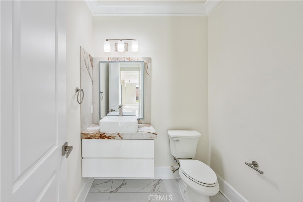 13705 Copley Drive Property Photo 31