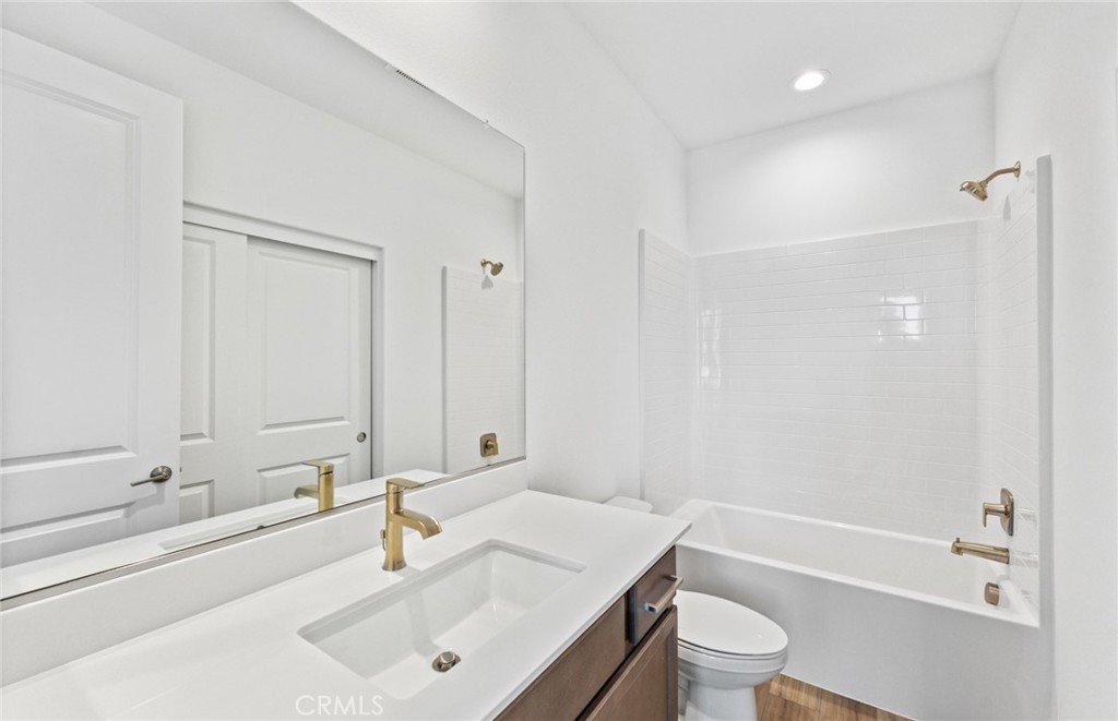 4057 Hudson Lane Property Photo 25