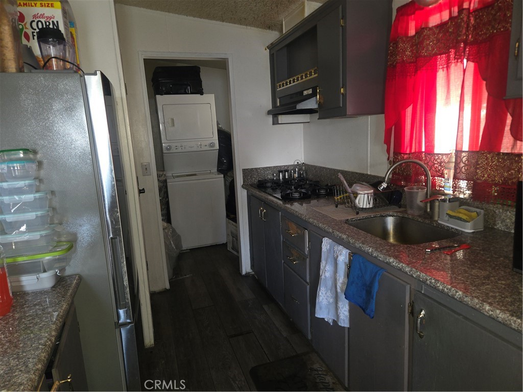 17225 Valley 9w Property Photo 9