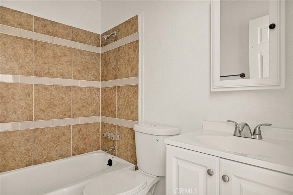 971 Nadelhorn Drive Property Photo 15