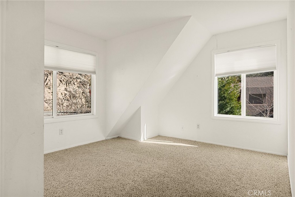 971 Nadelhorn Drive Property Photo 19