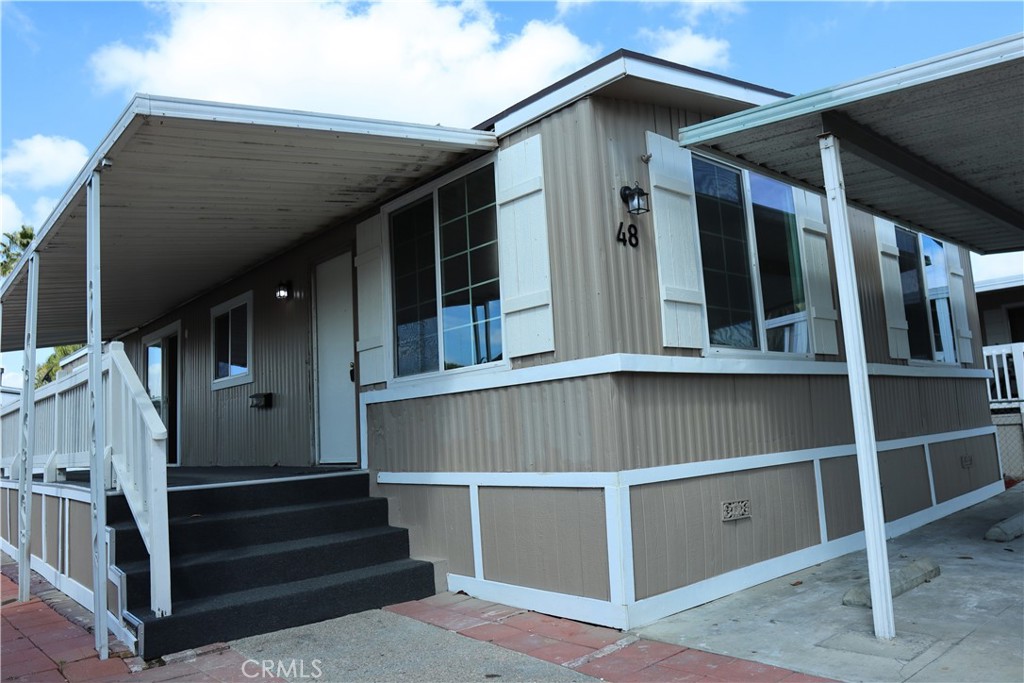 1855 E Riverside Drive 48 Property Photo 1