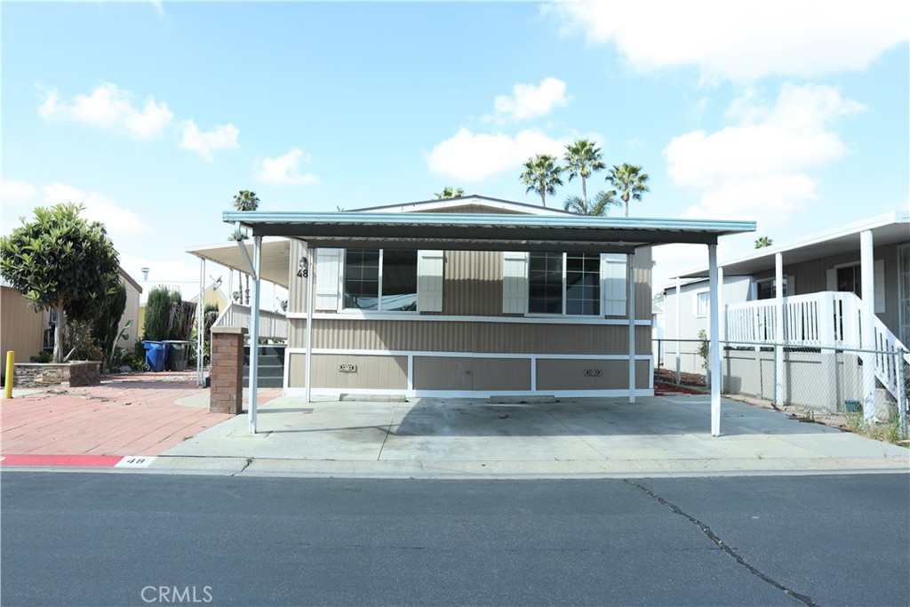 1855 E Riverside Drive 48 Property Photo 2