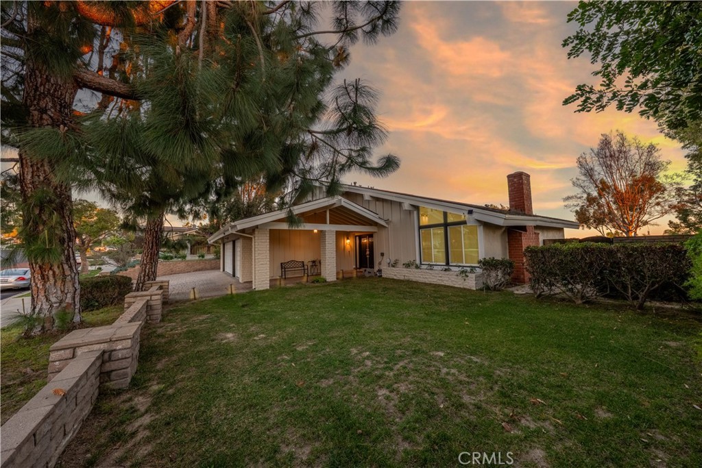 8930 Lindante Property Photo 57
