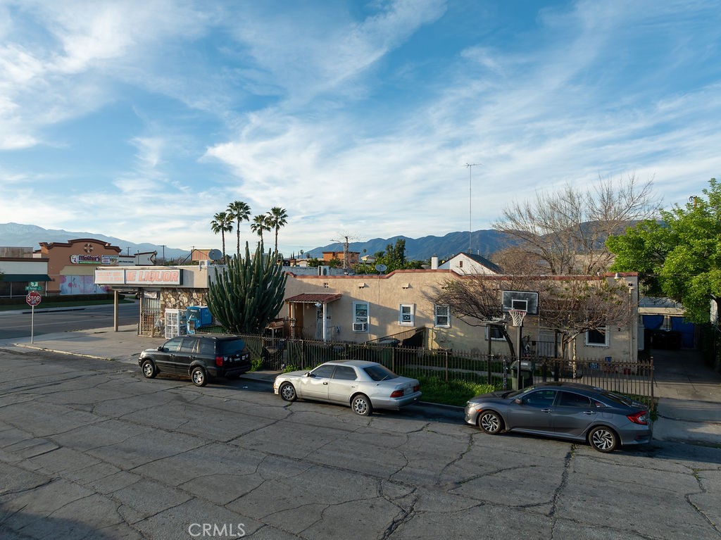 1101 N Mount Vernon Property Photo 20