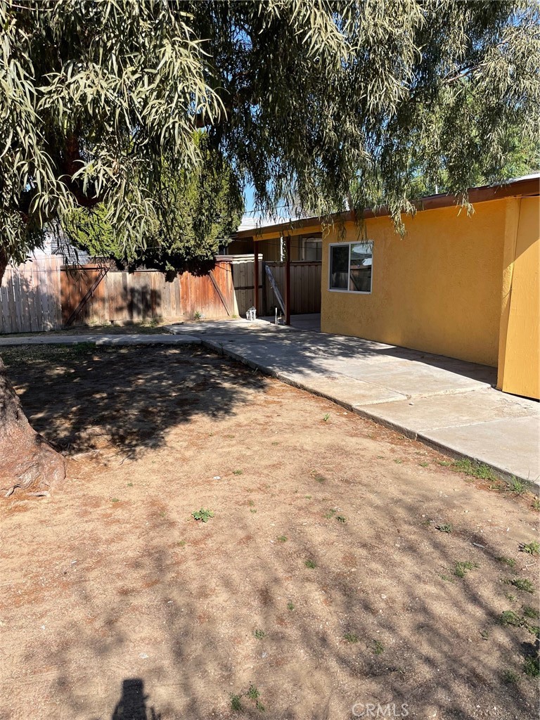 27931 Adams Property Photo 4