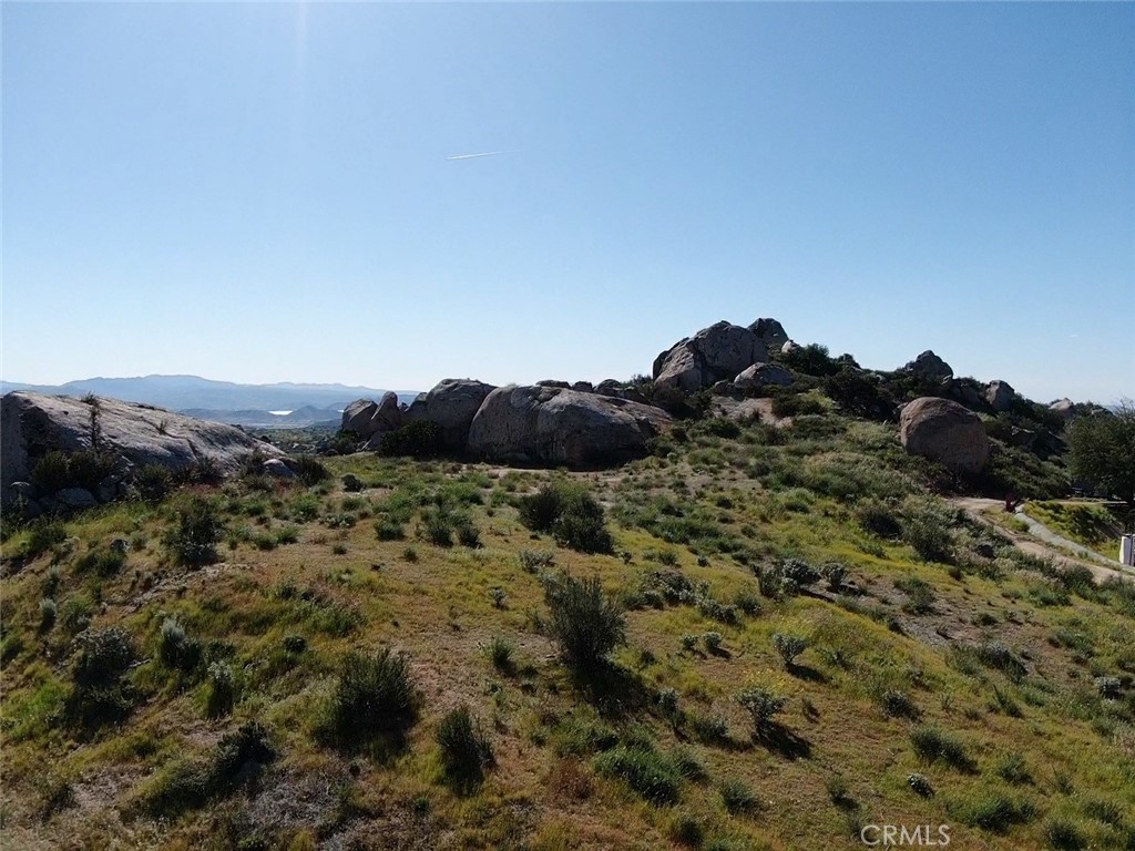 23698 Tapatia Property Photo 8