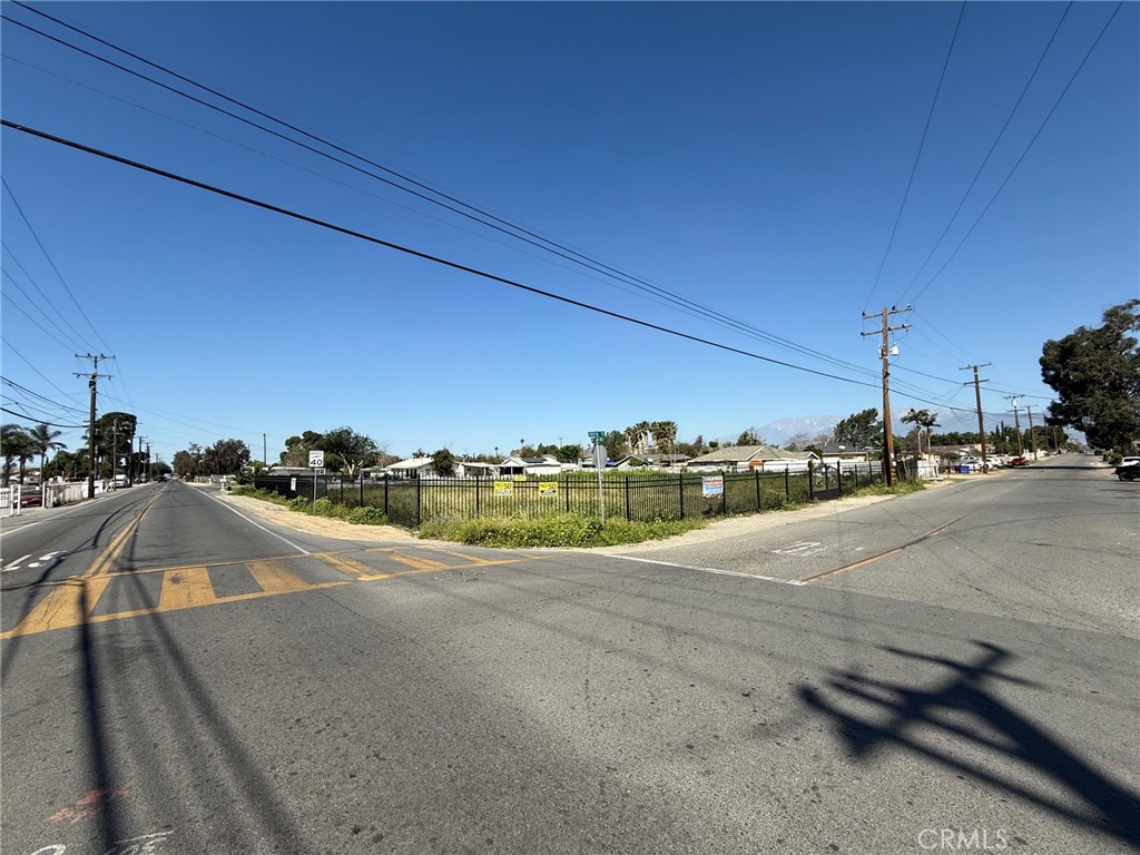 10621 Jurupa Rd Property Photo 1
