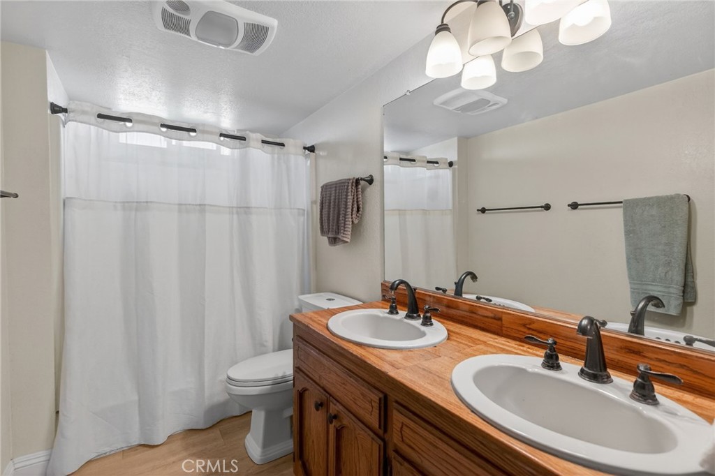 14435 Wood Road Property Photo 30