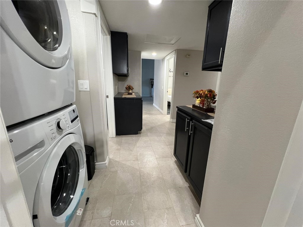 22862 & 22864 Temet Property Photo 7
