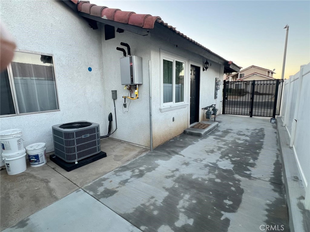 22862 & 22864 Temet Property Photo 16