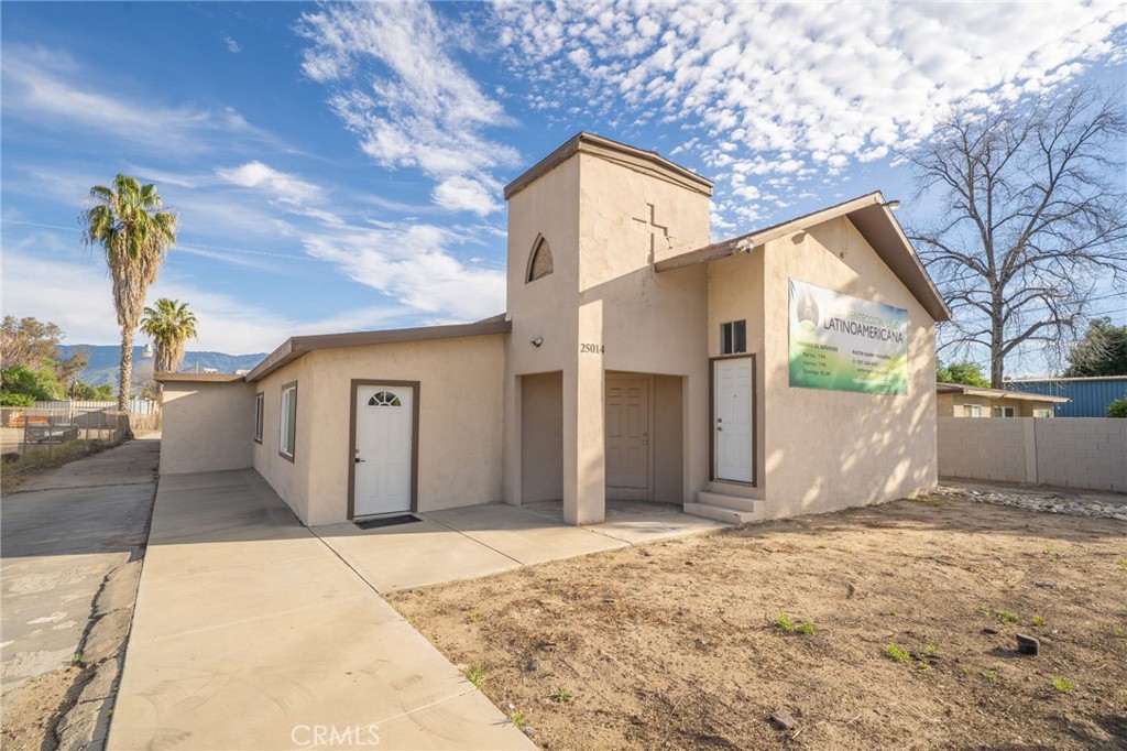 25014 5th Street Property Photo 1