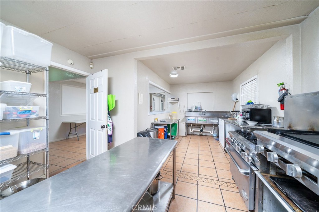 25014 5th Street Property Photo 24