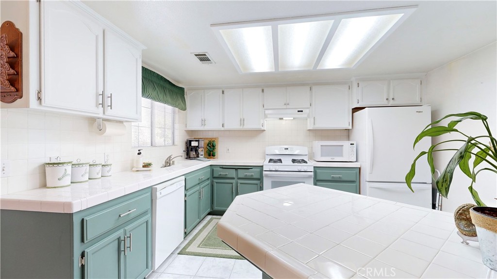 15640 Lime Property Photo 37