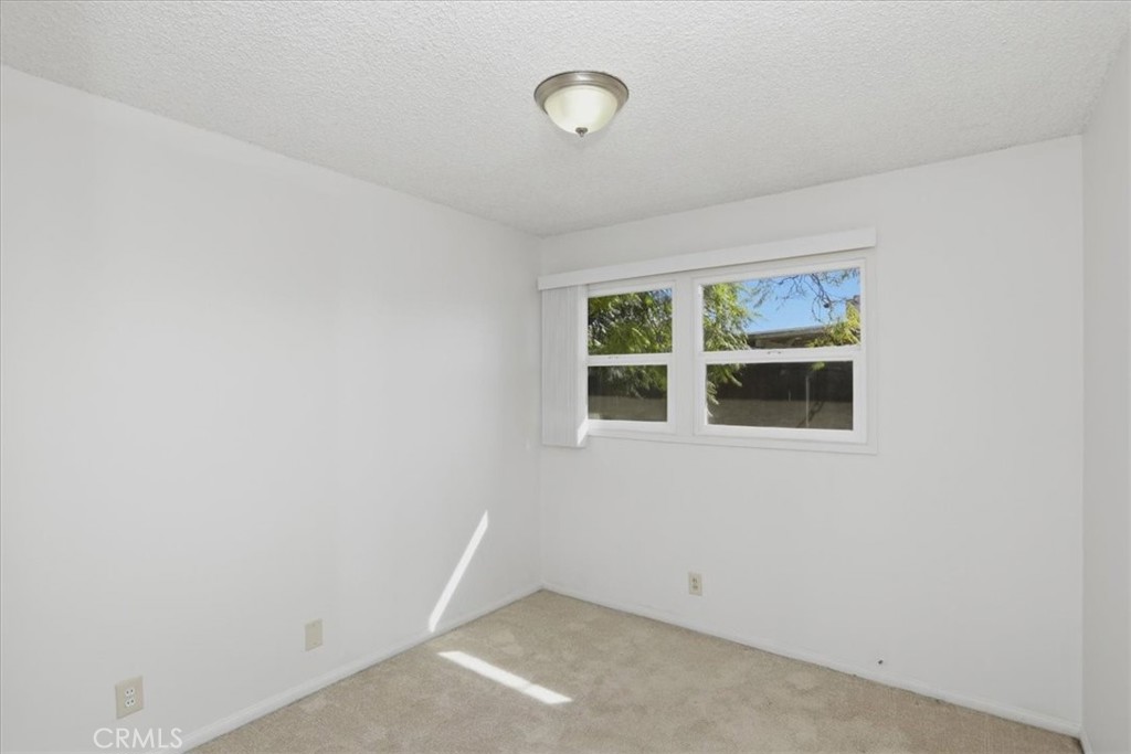 7471 Dunkirk Property Photo 13