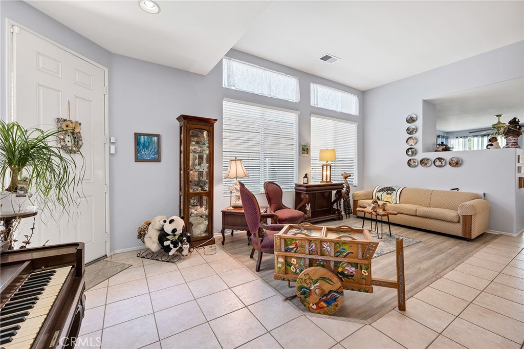 14707 Grandview Drive Property Photo 8