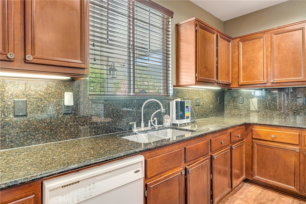 15356 Thistle Street Property Photo 23