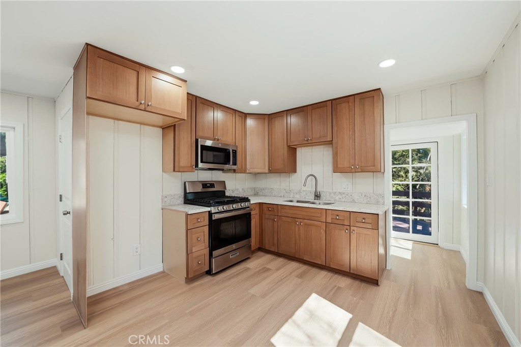 26220 Boulder Property Photo 5