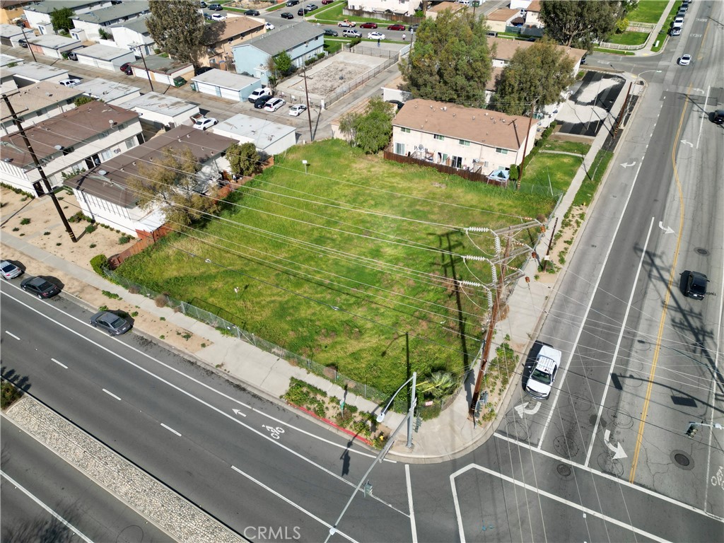 449 River Rd Property Photo 4