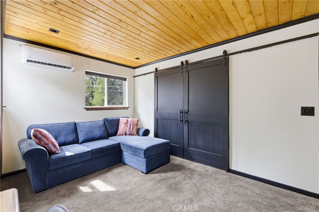 170 Fir Terrace Property Photo 23