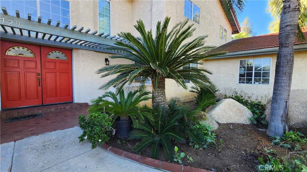 23729 Citrus Avenue Property Photo 8