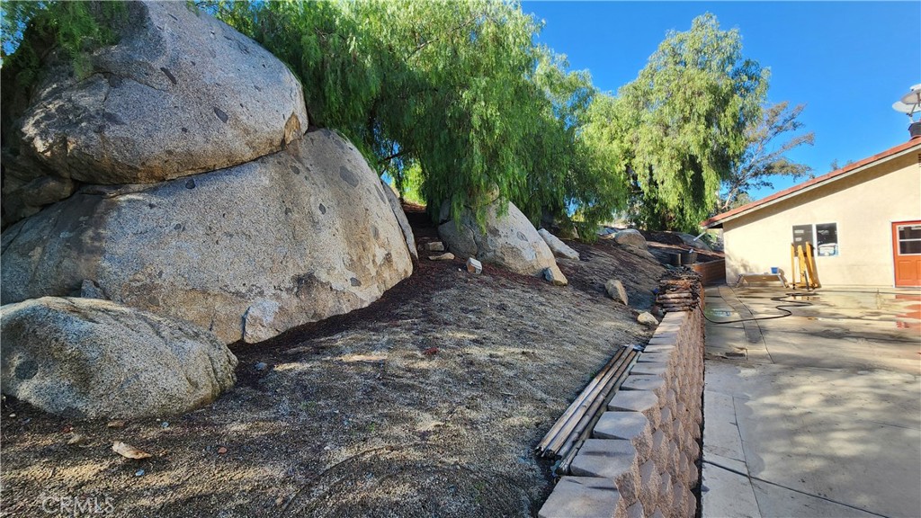 23729 Citrus Avenue Property Photo 49