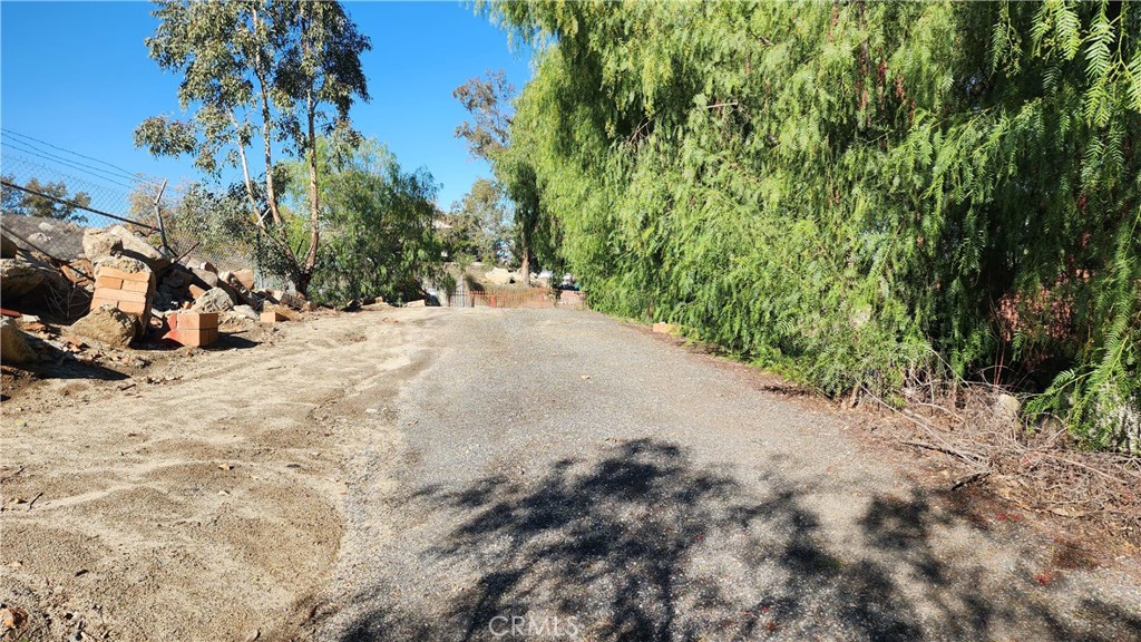 23729 Citrus Avenue Property Photo 56