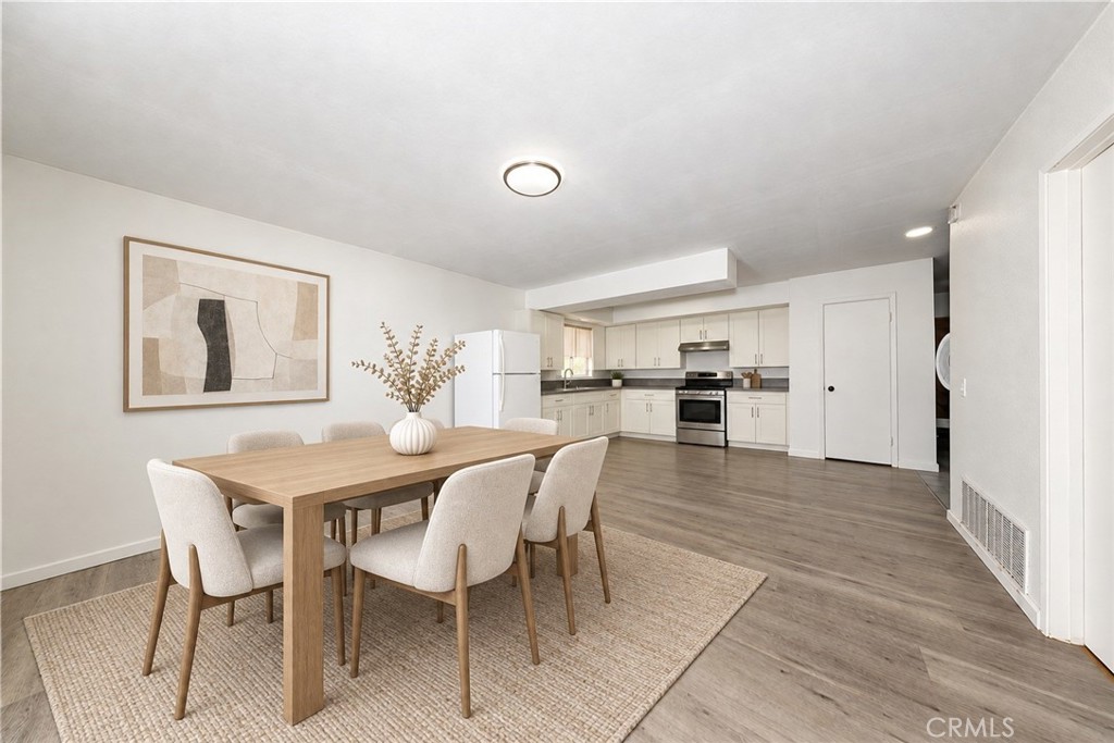 12943 California Property Photo 3