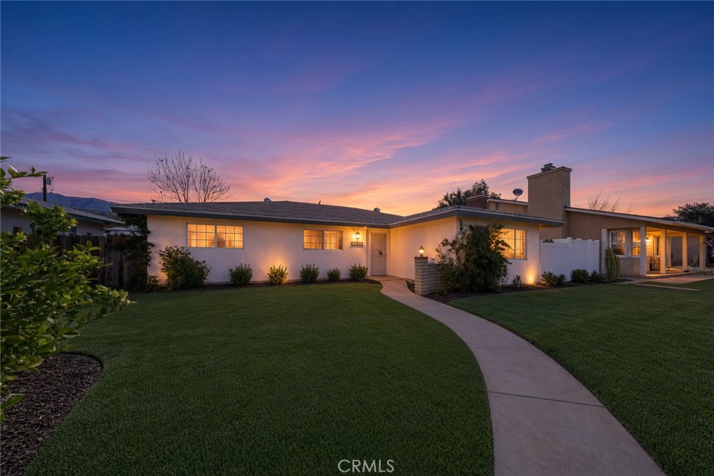 12943 California Property Photo 4