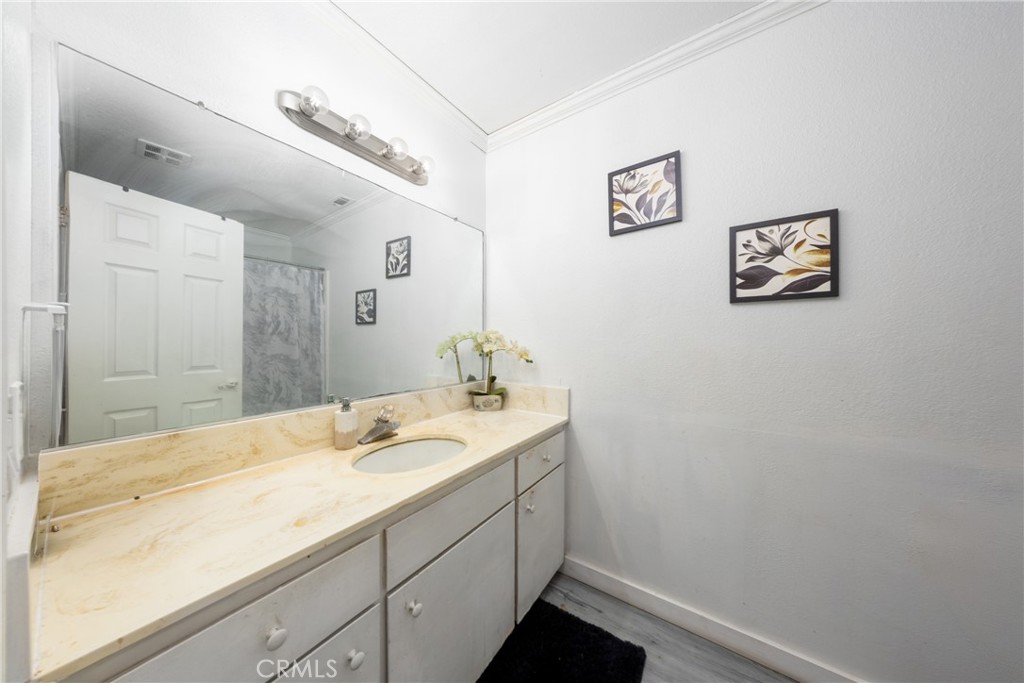 12943 California Property Photo 18
