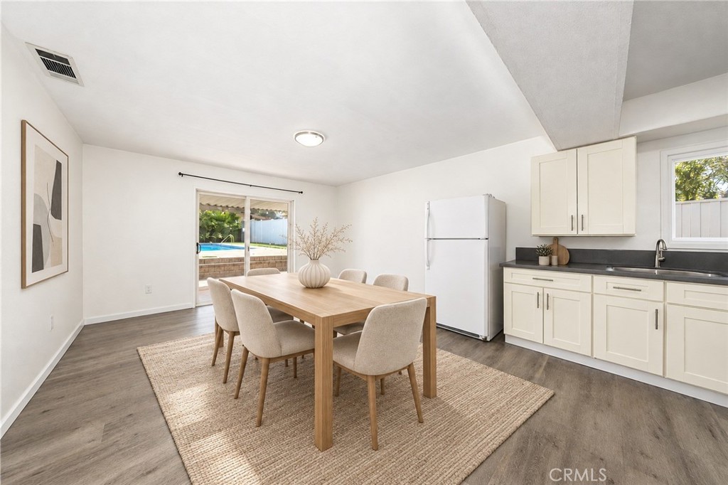 12943 California Property Photo 24