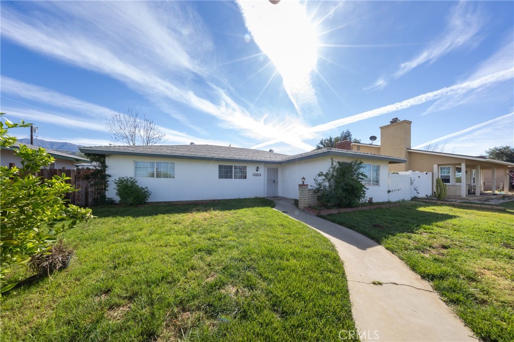 12943 California Property Photo 25