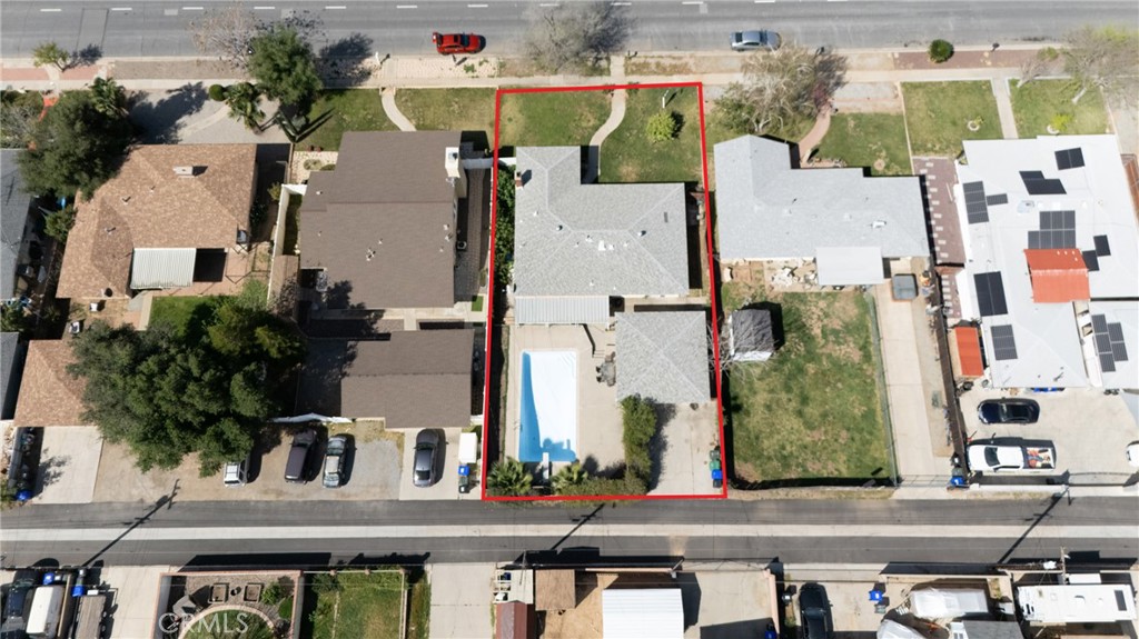 12943 California Property Photo 28