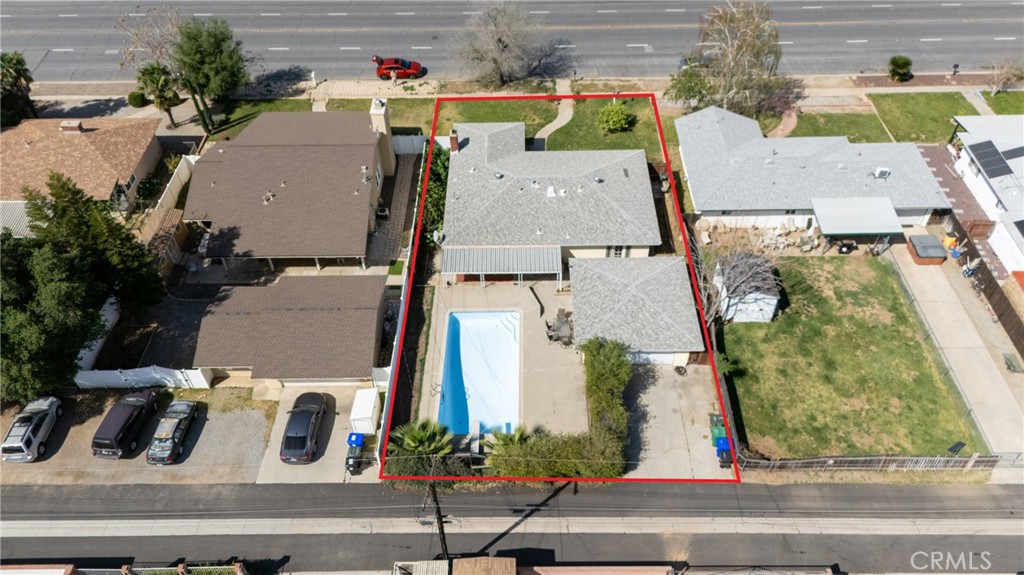12943 California Property Photo 29