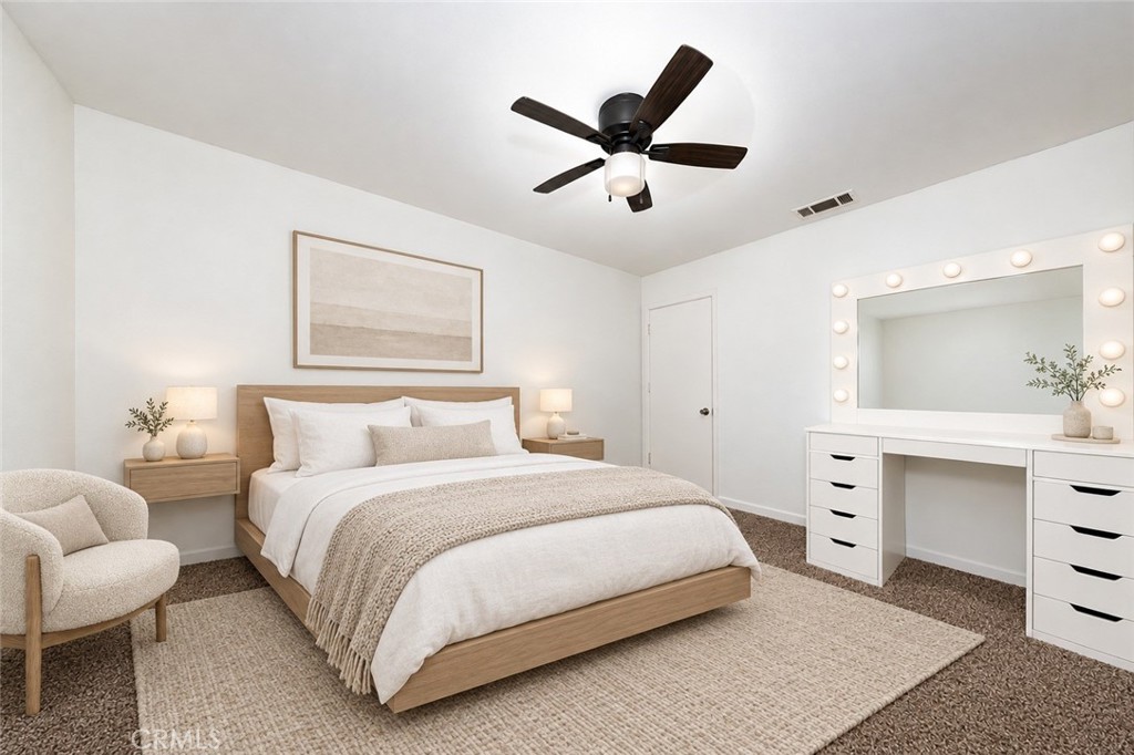 12943 California Property Photo 32