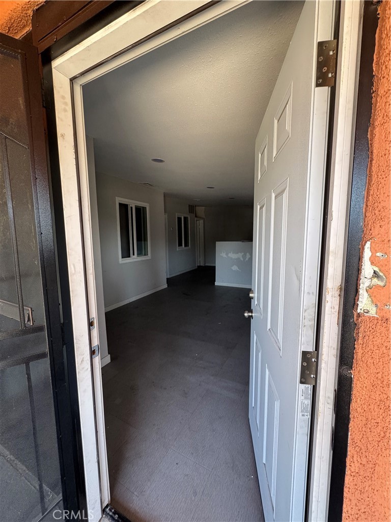 5615 E Beverly Property Photo 3