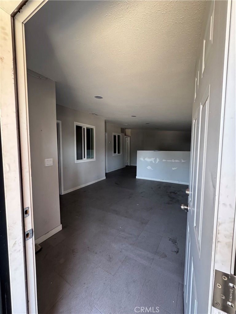 5615 E Beverly Property Photo 4