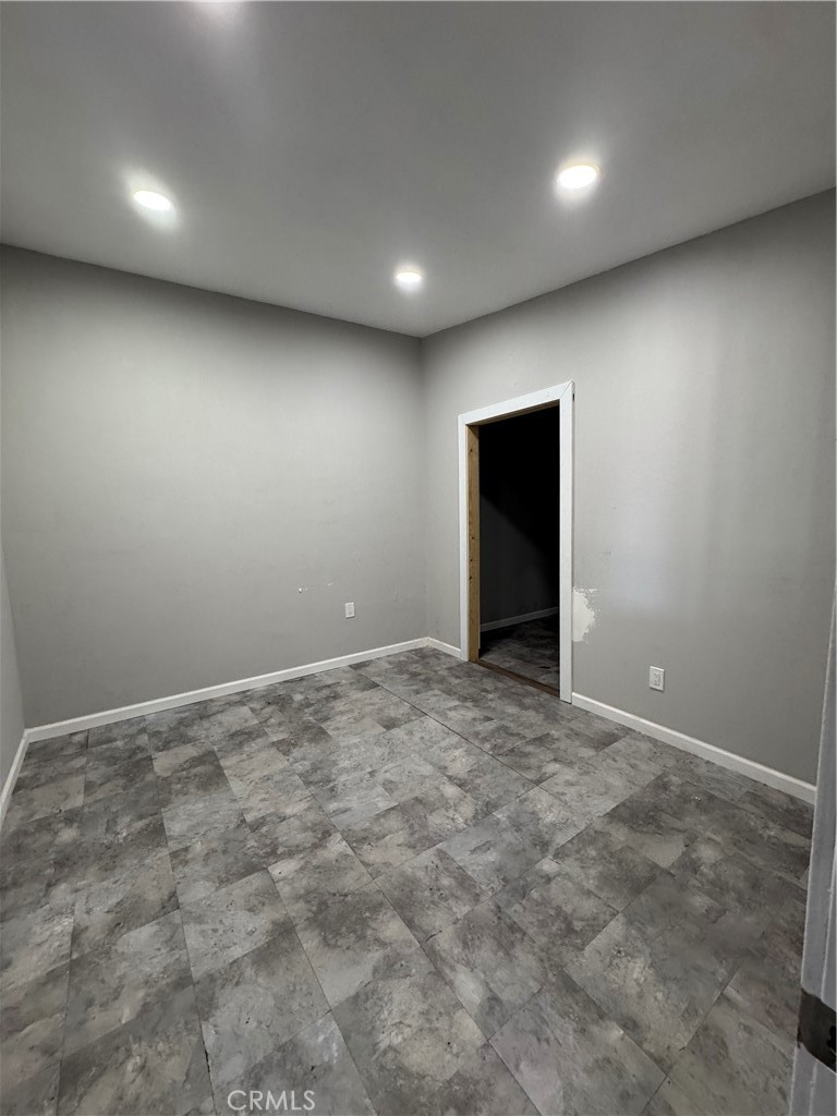 5615 E Beverly Property Photo 9