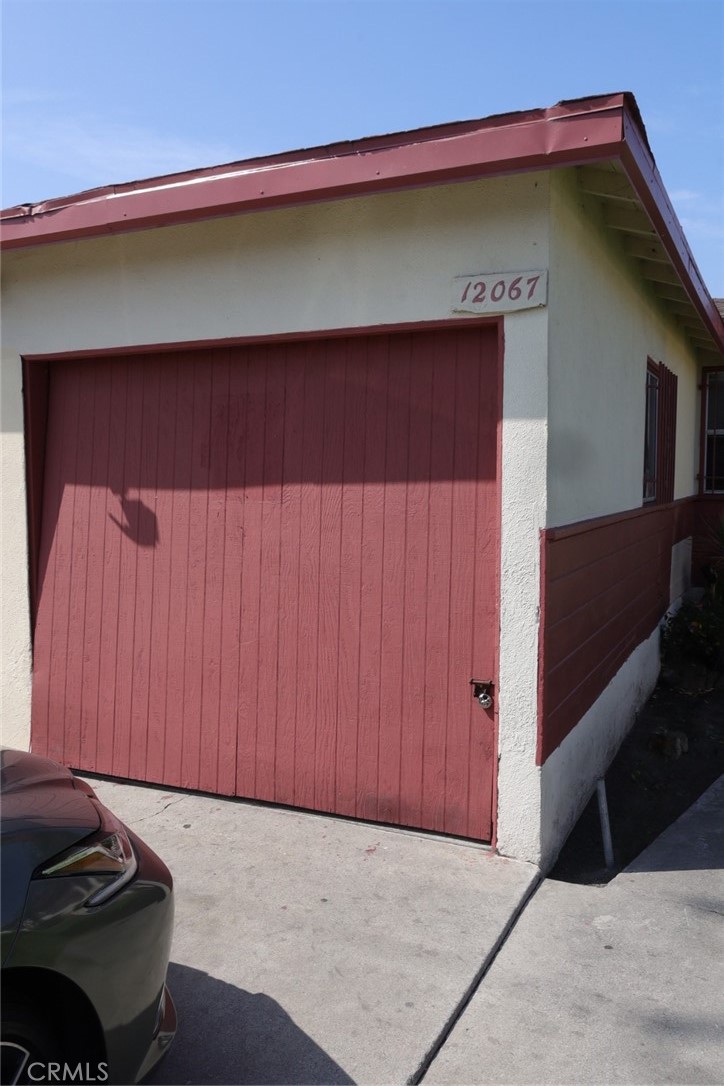 12063 12067 Peach Property Photo 11