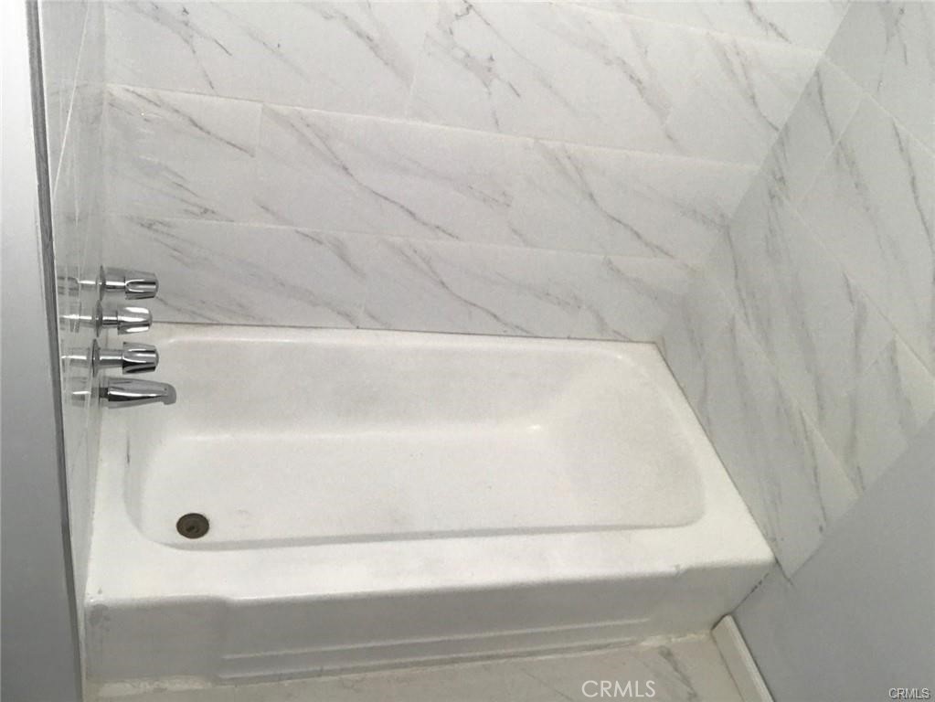 12063 12067 Peach Property Photo 20