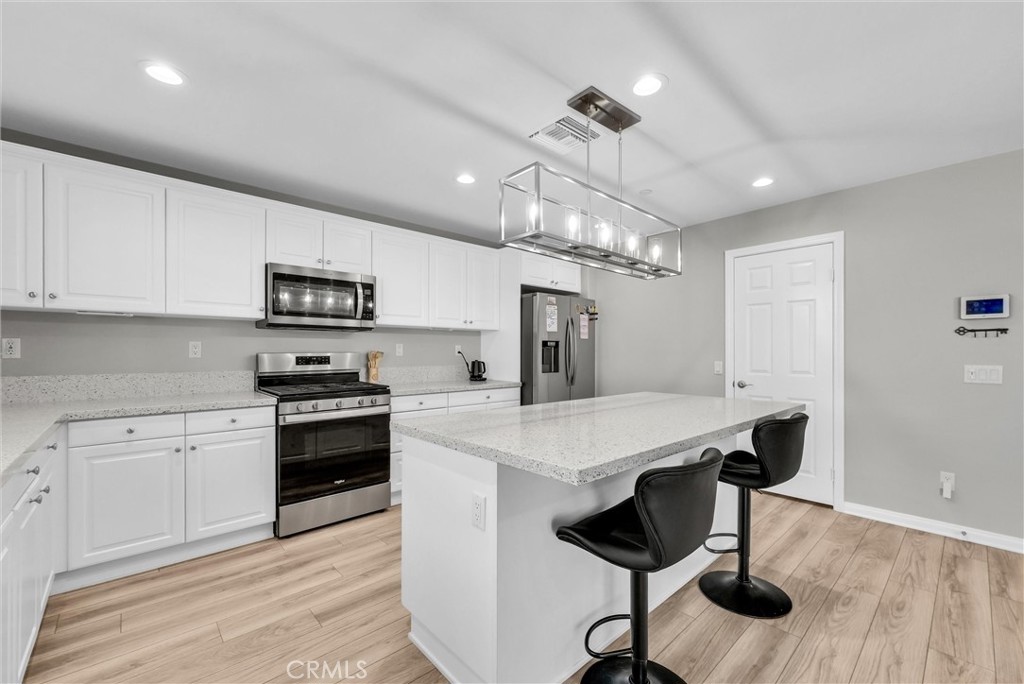 26538 San Jacinto Property Photo 4