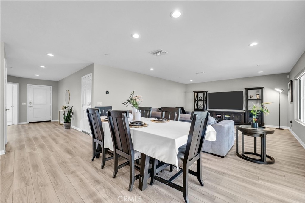 26538 San Jacinto Property Photo 6