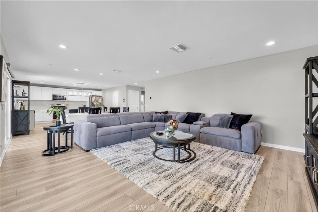 26538 San Jacinto Property Photo 11
