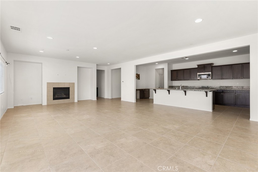 34852 Silversprings Property Photo 12