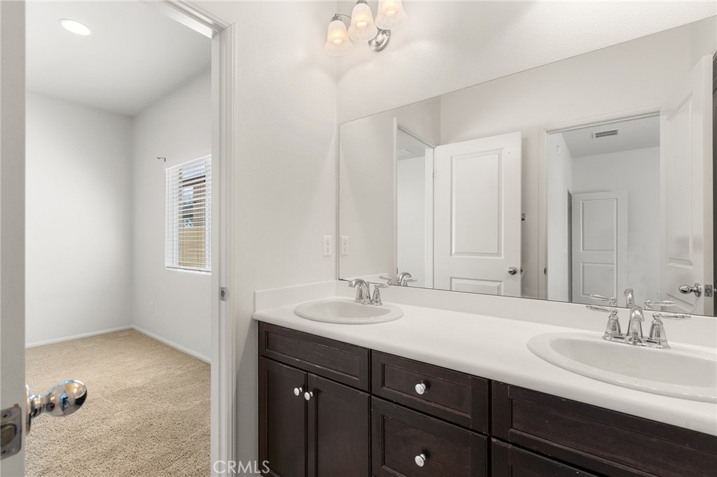 34852 Silversprings Property Photo 22