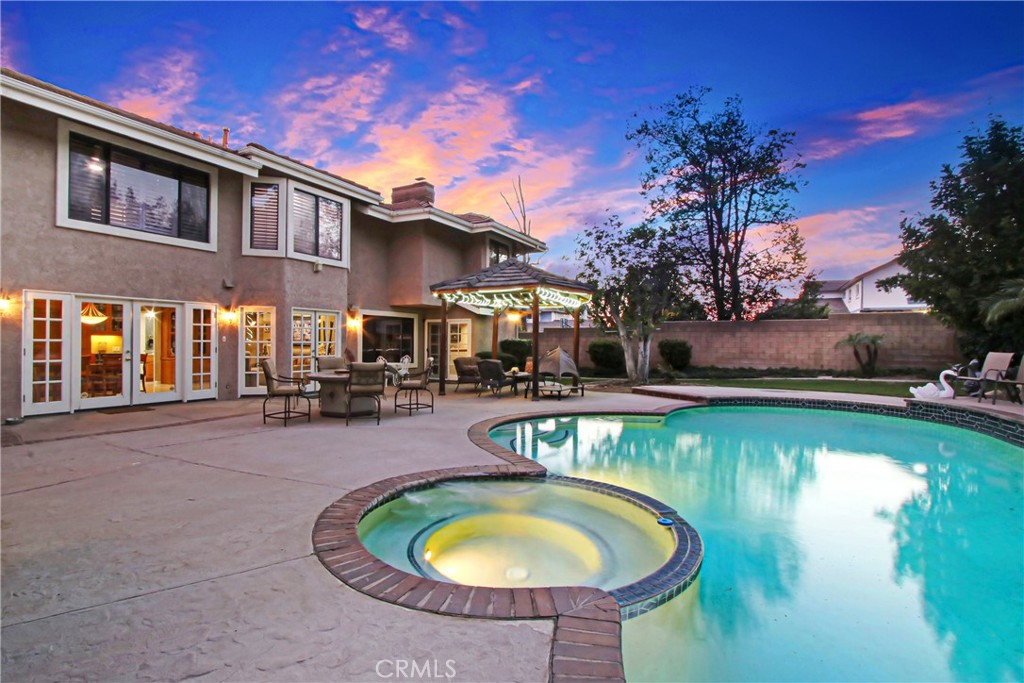 7954 Thoroughbred Property Photo 56