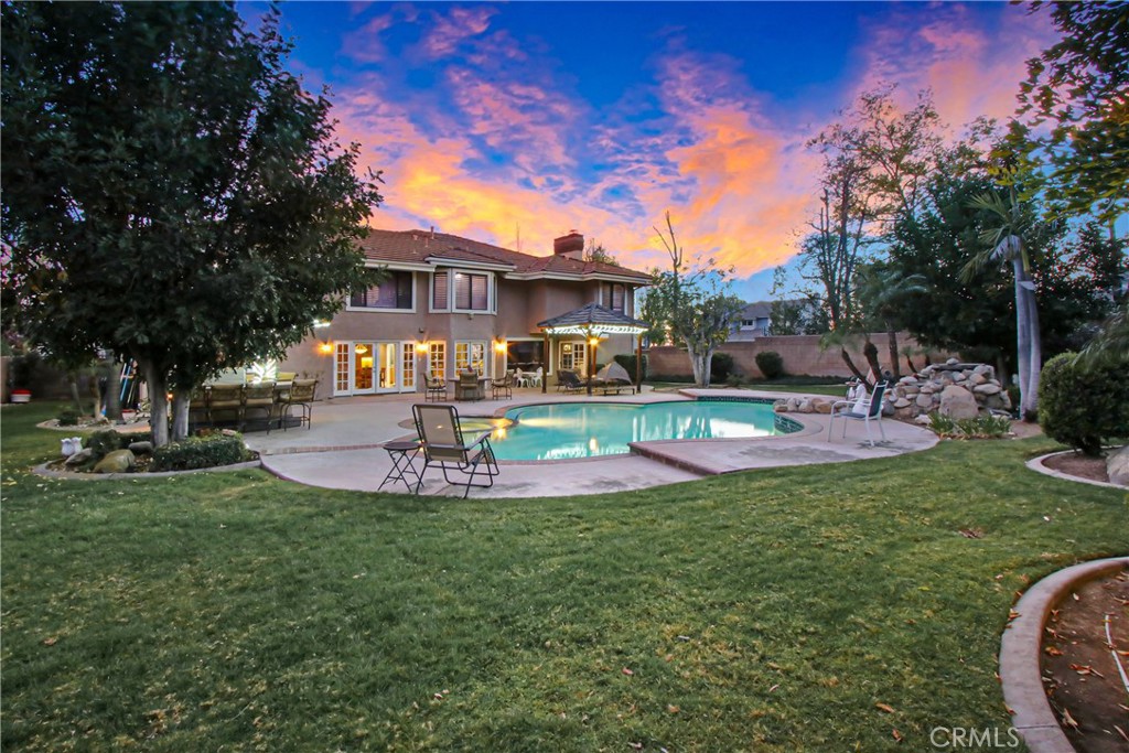 7954 Thoroughbred Property Photo 58